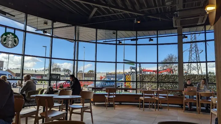 Starbucks in Dundee, Angus