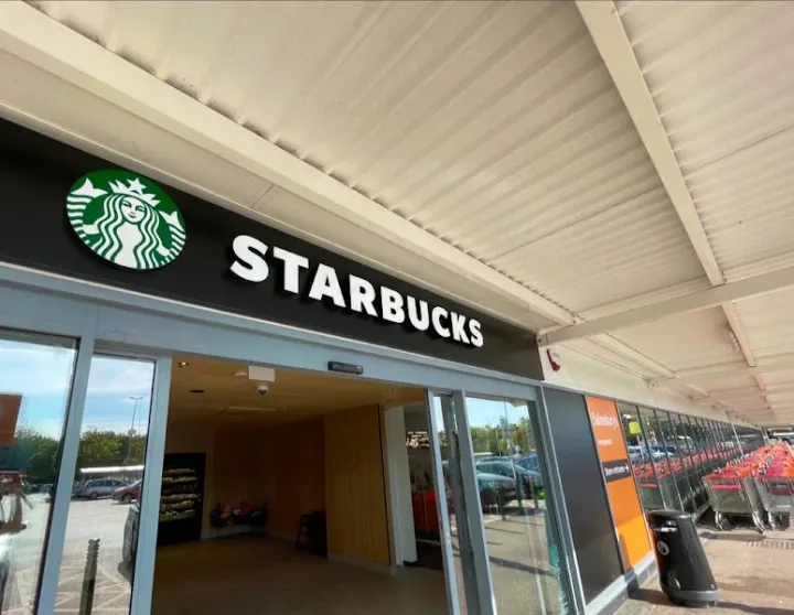 Starbucks in Kempshott, Hampshire
