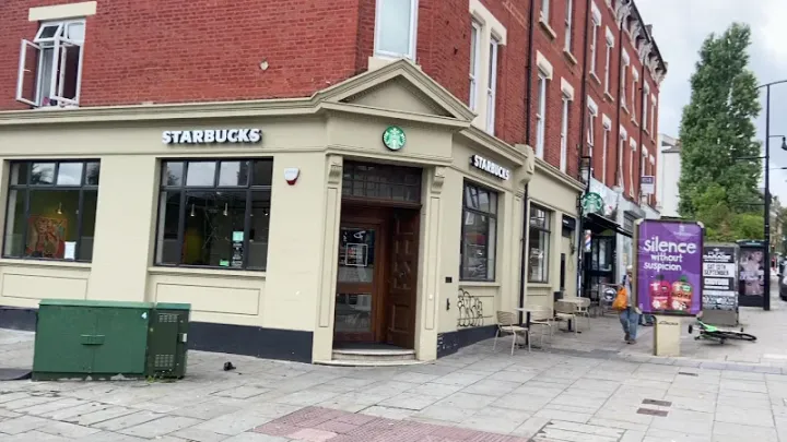 Starbucks in London, Greater London