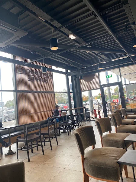 Starbucks in Richmond, Greater London
